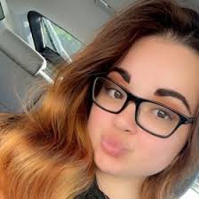 Skye Rivera (skyeriveraaa)