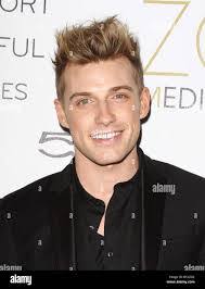 Jeremiah Page's Instagram, Twitter & Facebook