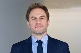 Sam Hare's Instagram, Twitter & Facebook