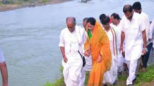 53,833 likes · 78 talking about this. Old Warhorse Reconnects With People