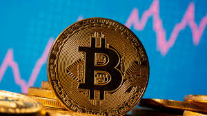 Given below is the price of a bitcoin in pakistan rupees (pkr): Bitcoin Hits 3 Months Low Over Elon Musk S Twitter Frenzy Is Crypto Guru Heading For Elongate Daily Times