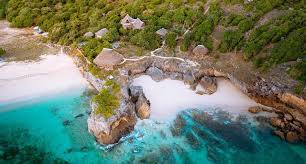 Menjelajahi Pulau Rote: 5 Pantai Terindah yang Patut Dikunjungi