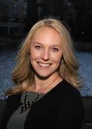 Lilian Holder's Instagram, Twitter & Facebook