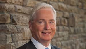 College commencements begin Saturday