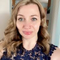 Candice Carney's Instagram, Twitter & Facebook