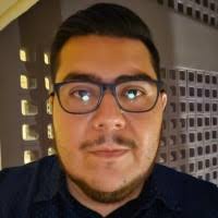 300+ perfiles de «Alejandre»