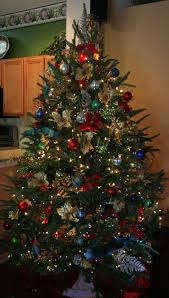 Blue Green Red Christmas Tree With Gold Silver Accents Red And Gold Christmas Tree Christmas Tree Inspiration Red Christmas Tree