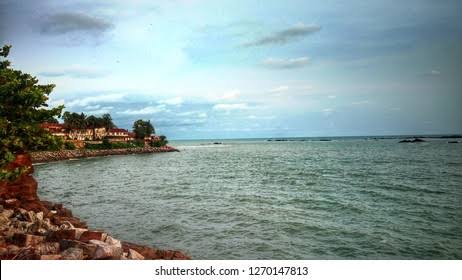 Thalassery Beach: Over 199 Royalty-Free Licensable Stock Photos | Shutterstock