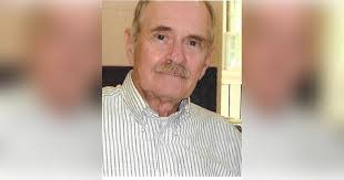 Donna Snell's Instagram, Twitter & Facebook