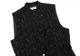 Merhabalar, bugün sosyete kadınlar takipçilerine burgu motifli yelek yapımını anlattım. Hiroko Bis Floral Pattern Vest Waistcoat Black 11 Playful