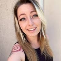 Caitlin Lamb's Instagram, Twitter & Facebook