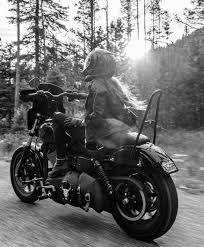 30 Clever Vintage Trucks Garage Pics In 2020 Futuristic Motorcycle Harley Davidson Harley