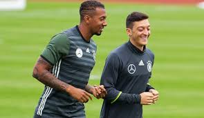 Age is just a number, still flying, boateng tweeted. Sextuple Winners On Twitter Boateng On Ozil We Re Talking About A Great Player Who Became World Champion With Us Who Earned A Lot Of Caps Who Has Also Changed German Football