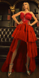 Vieni a scoprire la risposta su cruciv.it. Offerta 0590 Abito Rosso Multistrato In Tulle Corto Davanti Con Coda Dietro