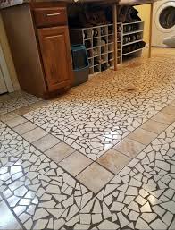 My Mudroom Mosaic Broken Tile Floor So Beautiful When It S Clean And Doesn T Ha My Mudroom Mosaic Broken Tile Floor So Beauti In 2020 Fliesenboden Fliesen Mosaik
