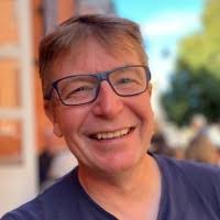 20+ "Robert Thor" profiles