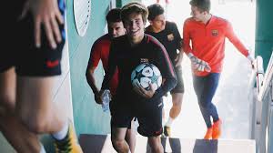 Such an unbending approach to style or philosophy is born out of historical precedence and the timelessness of the brand of football. Uzivatel Barcacentre Na Twitteru Riqui Puig Will Become One The Best Players In The World The Club Needs To Make Sure He Stays If Barca Want To Recover Their Style They Need