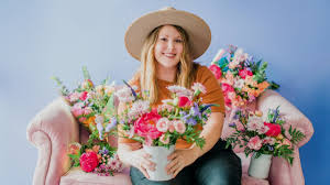 Hours may change under current circumstances Star Wholesale Florist Dallas Tx 08 2021