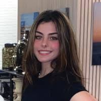 Ella Price's Instagram, Twitter & Facebook