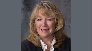 Lea Goddard's Instagram, Twitter & Facebook