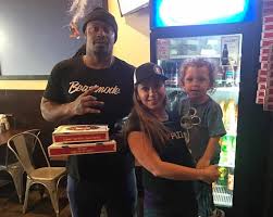 A history suggests, was tolerated as a willing entertainer; Marshawn Lynch Visits Grand Ave Pizzeria He Said He S Back In Town