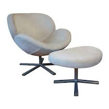Boconcept Shelly Living Chair Ottoman Chair And Ottoman Chair Side Chairs