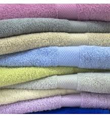 Woodring rayon from bamboo bath towel highland dunes color: Set Of Towels And Guest Bathroom Corredo Italiano Corredo Italiano