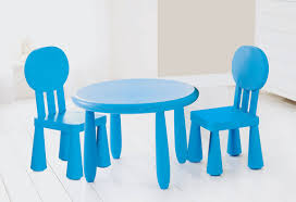 A Great Size For Little Legs This Chair And Table In Funky Blue Plastic From Argos Is Ideal For Playtimes Plastic Chair Kids Table And Chairs Childrens Table