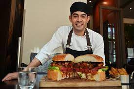 Emperor Burger Tokyo Chef Whips Up 900 Monster For New Monarch