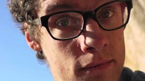 Le Ben Sant: Was tust du?!