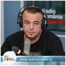 Adrian Enache, îndrăgitul interpret de muzică ușoară și dance, împlinește  astăzi, 12 iunie, vârsta de 59 de ani. Adrian Enache s-a născut în 12 iunie  1966, la Galați. Cu toate că a