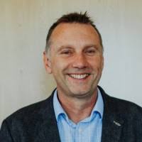 80+ "Ian Singleton" profiles