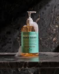 “Pierre's Apothecary Moisturizing Hand Soap”的图片搜索结果