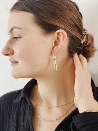 SYDNEY ROSE — LUCKYGIRL POP UP