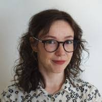 Rosanna Chase's Instagram, Twitter & Facebook