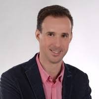 He started his professional career in 1997 at the ministry of. Grzegorz Kozlowski Logistics Manager Signify Linkedin