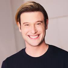 Tyler Henry – The Hollywood Medium: An Evening of Hope and Healing | The  Pabst Theater Group