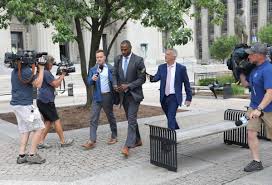 Glenn morshower was born on april 24, 1959 in dallas, texas, usa as glenn grove bennett. Former Fbi Agent Who Investigated Greitens Indicted In St Louis As Part Of Perjury Investigation Law And Order Stltoday Com