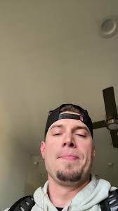 greenscreen Mama laughed too! Thats awkward. #fyp #relatable #xyzbca