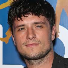 Feliz cumpleaños 🎁 33 al guapo Josh Hutcherson ✨