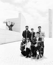 The man like feel it still, so young & more. Portugal The Man Wikipedia