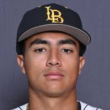 Nathan Cadena Jr. (@ncadenajr)