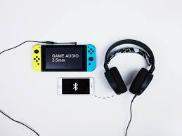 You need a good headset (or gaming headphones, if you prefer) for online gaming. 10 Best Gaming Headsets For Switch Pc Xbox Ps5 And Ps4 2021 Wired
