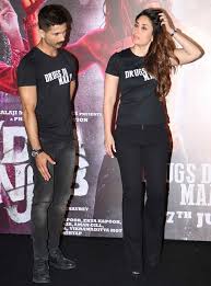 This Is The First Time That Shahid Kapoor And Kareena Kapoor Khan Will Be Part Of A Bollywood Film Since Their Kareena Kapoor Khan Kareena Kapoor Shahid Kapoor