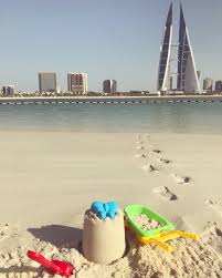 Bahrain bay is located on the main island of bahrain and 6.8 kilometres from bahrain international airport. Four Seasons Hotel Bahrain Bay On Twitter Our New White Sand Beach Is Going To Be So Much Fun For The Whole Fsfamily Fourseasons Kids