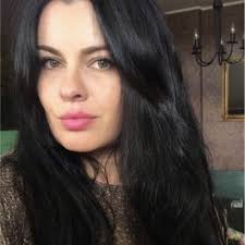 Som hrdý potomok stíhača spitfire A.Vanka v službách britského kráľovstva  RAF.Pútavý príbeh je opísaný v knihe Útek cez Orient.O ich strastiplnej  ceste sa dozvedel aj Winston Churchill.