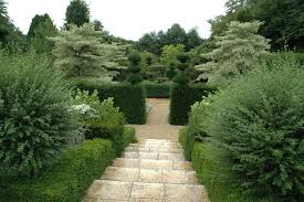 Colette Et Hubert Sainte Beuve Les Jardins De Castillon Plantbessin