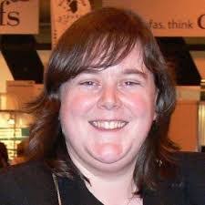 Karen Bamber's Instagram, Twitter & Facebook