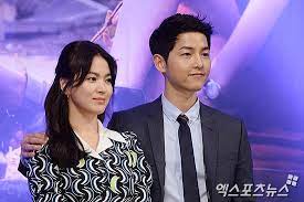 Song hye kyo's side released an official similar statement confirming the couple is in complete agreement about the song hye kyo's agency also asked fans to refrain from speculative reports. Breaking Song Joong Ki And Song Hye Kyo To Get Married In October Soompi