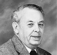 Kenneth Wilde's Instagram, Twitter & Facebook